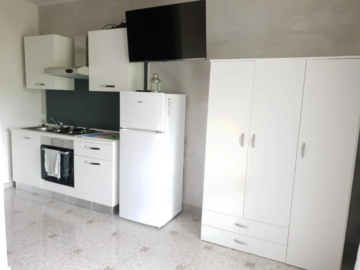 Viva La Vida Apartment Gandosso 0*,  Italy